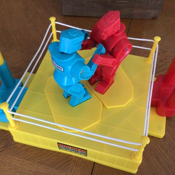 ROCK em SOCK em Robots game - Picture 2 of 4